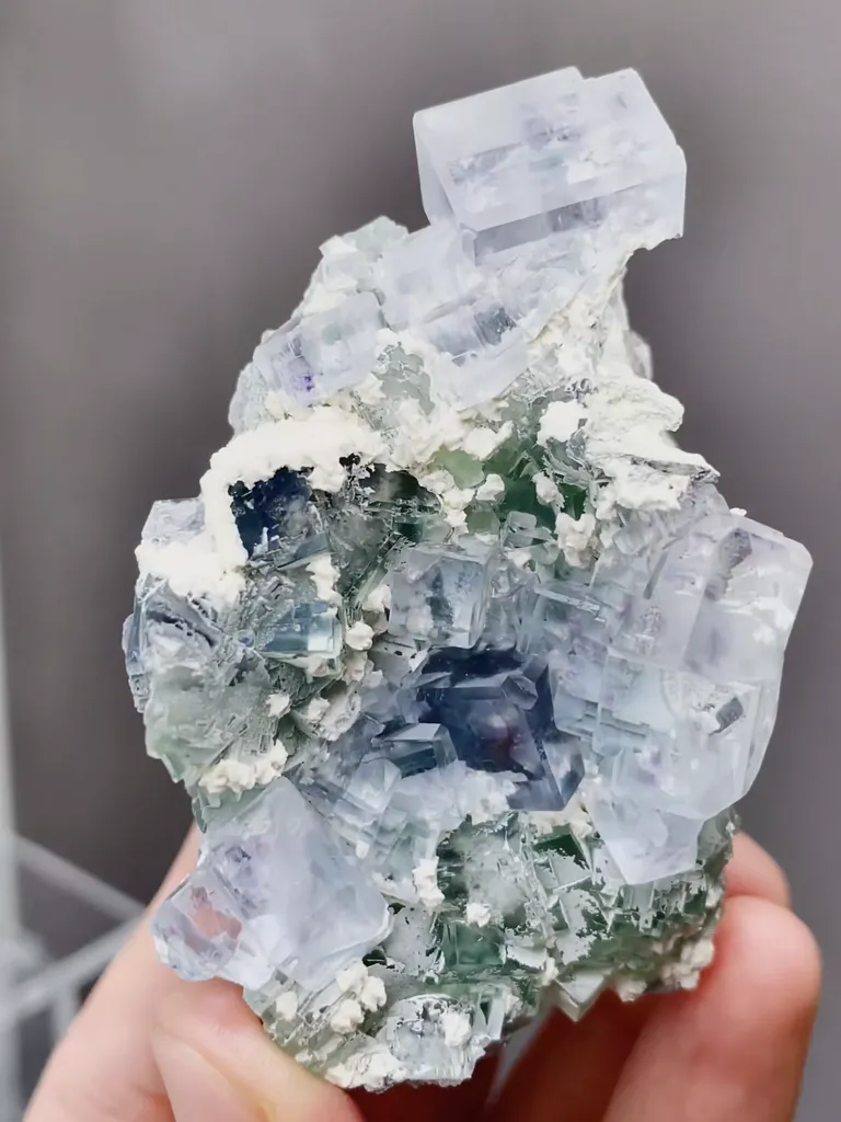Natural Glassy Fluorite comes from Zhejiang,China 45*35*70MM - image 2