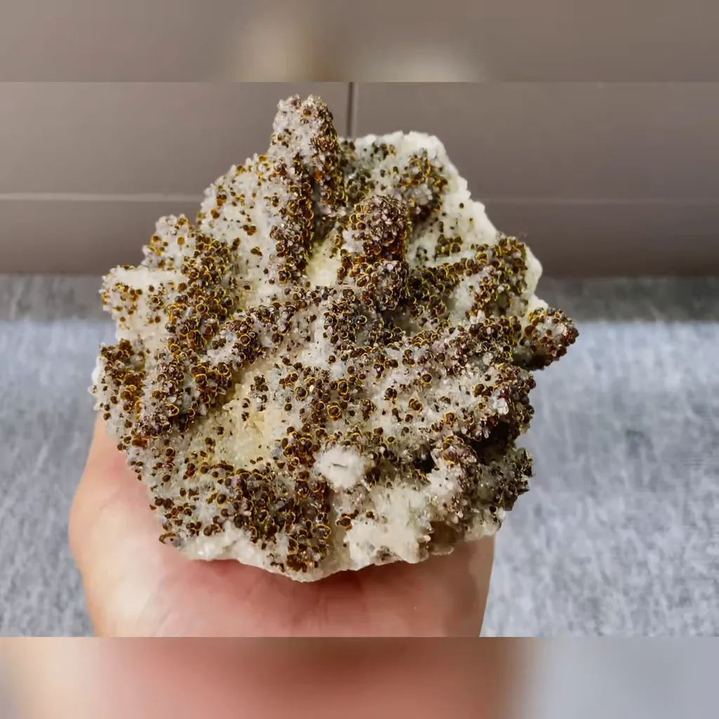 Natural Goethite and Calcite Symbiosis comes from Daye,Hubei 130*115*65MM - image 4