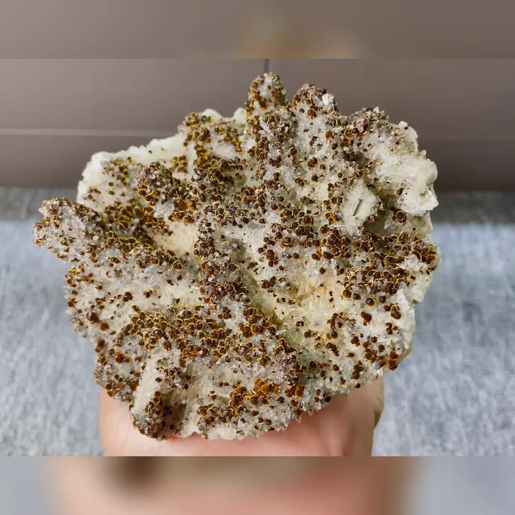 Natural Goethite and Calcite Symbiosis comes from Daye,Hubei 130*115*65MM - image 2