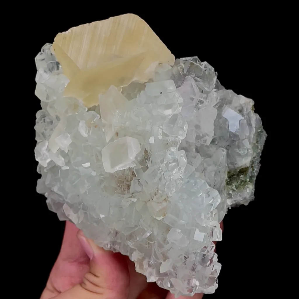 Natural Green Cube Fluorite and Calcite, Mineral Specimen:Xianghualing,Hunan (100*90*70MM) - image 3