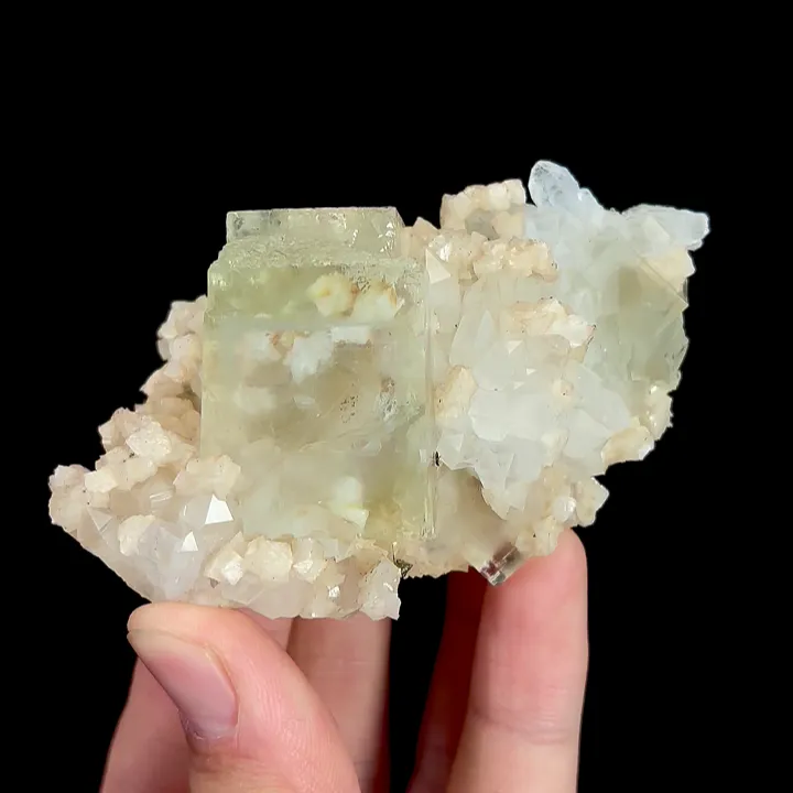 Natural Green Cube Fluorite and Quartz, Mineral Specimen:Xianghualing,Hunan (80*50*35MM) - image 5