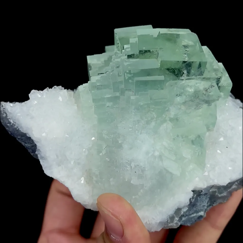 Natural Green Cube Fluorite and Quartz, Mineral Specimen:Zhejiang,China (110*85*70MM) - image 4