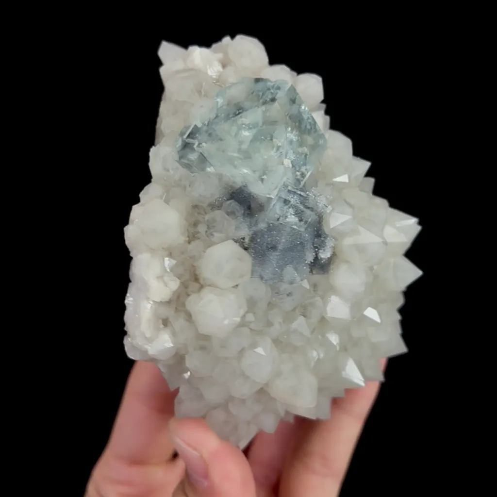 Natural Green Cube Fluorite and Quartz, Mineral Specimen:Zhejiang,China (80*110*55MM) - image 4