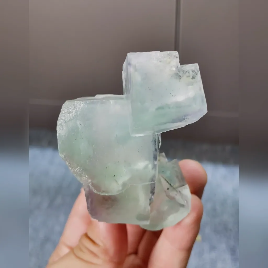 Natural Green Cube Fluorite comes from Xianghualing,Hunan 50*70*30MM - image 2