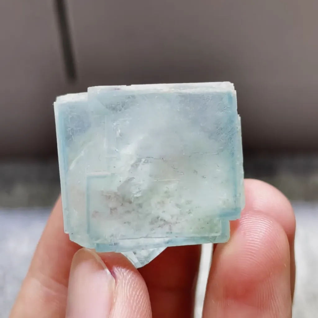 Natural Green Cube Fluorite comes from Yaogangxian,Hunan 25*20*30MM - image 4