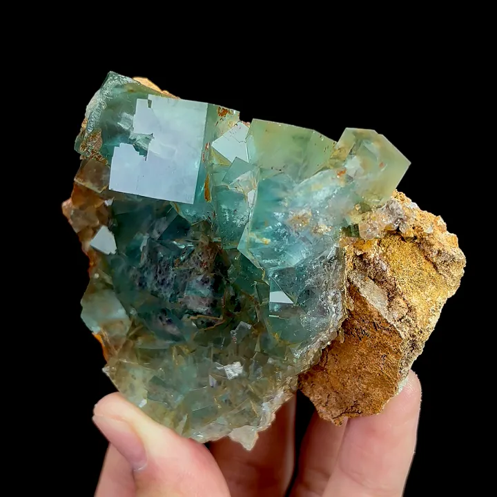 Natural Green Cube Fluorite, Mineral Specimen: Inner Mongolia,China (80*70*35MM) image