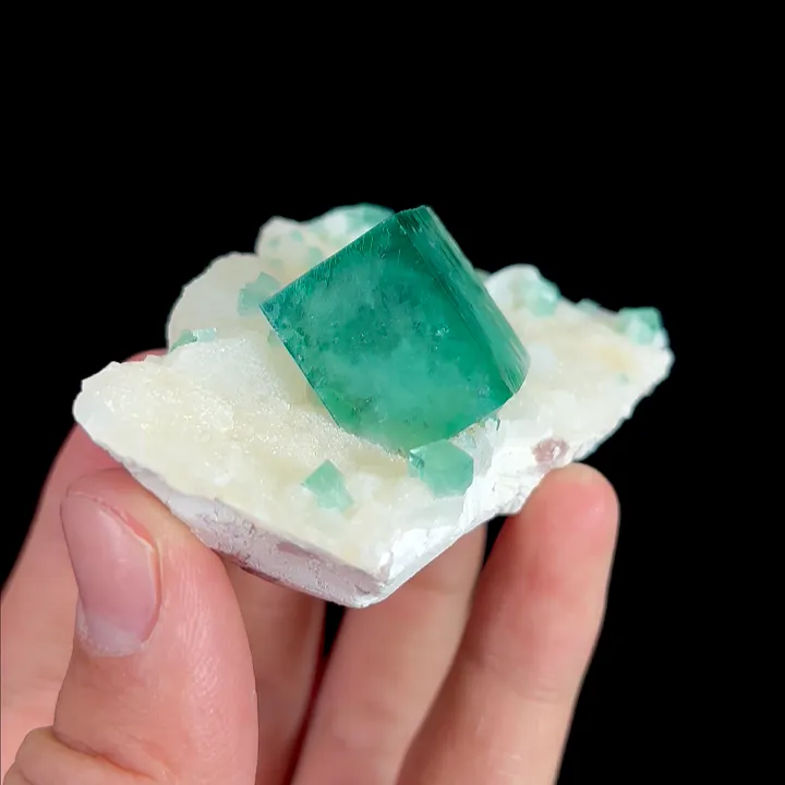 Natural Green Cube Fluorite, Mineral Specimen: Madagascar (70*50*35MM) - image 3