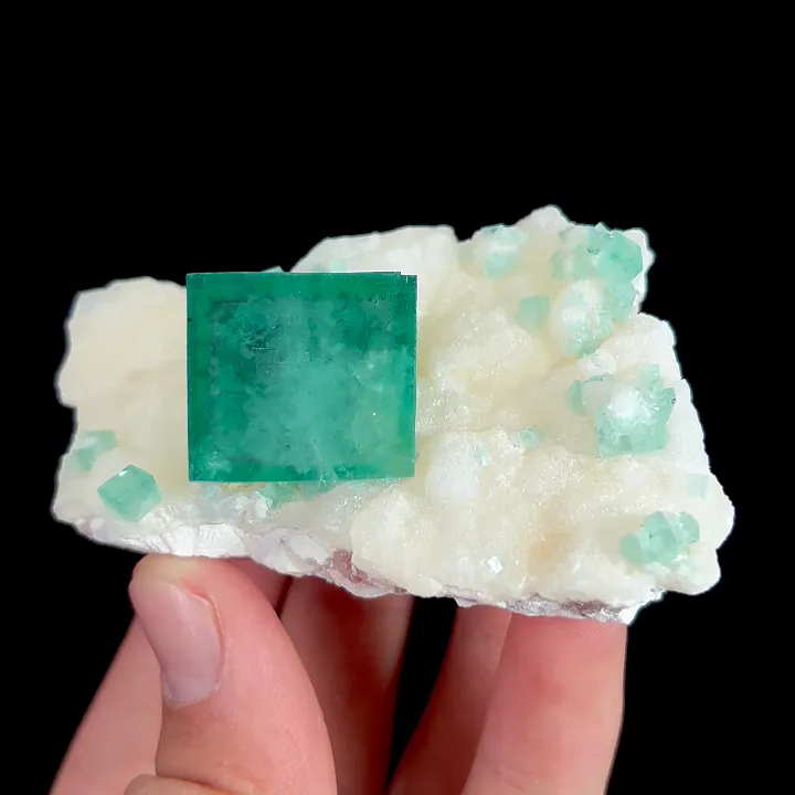 Natural Green Cube Fluorite, Mineral Specimen: Madagascar (70*50*35MM) - image 5