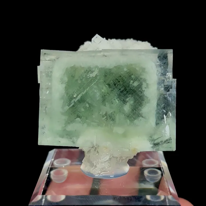 Natural Green Cube Fluorite, Mineral Specimen:Xianghualing,Hunan (40*30*35MM) - image 5
