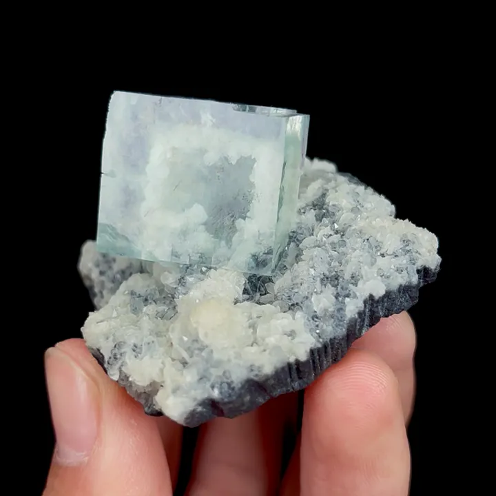 Natural Green Cube Fluorite, Mineral Specimen:Xianghualing,Hunan (50*50*30MM) image
