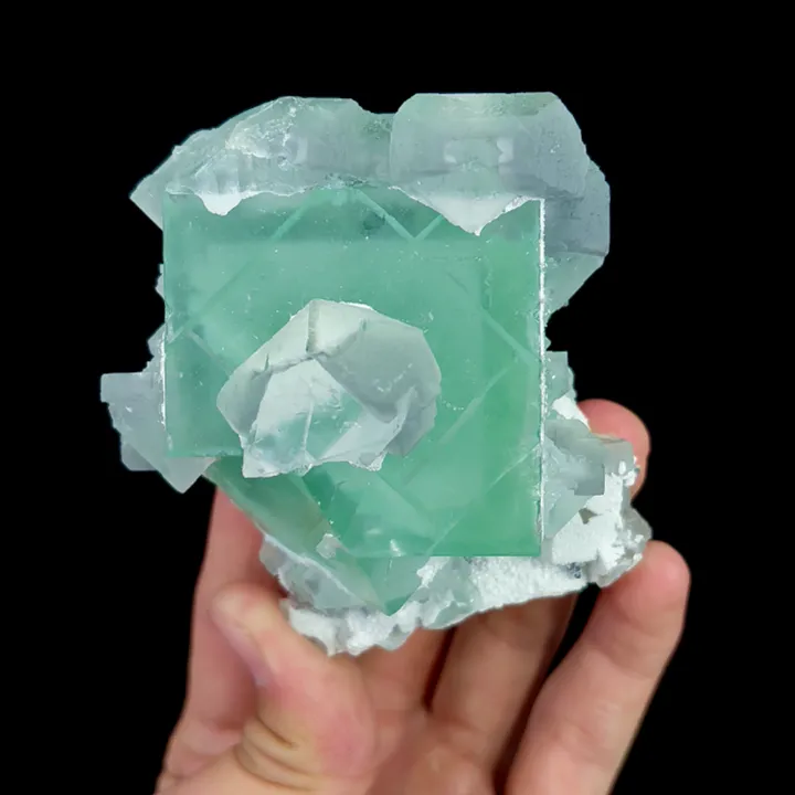 Natural Green Cube Fluorite, Mineral Specimen:Xianghualing,Hunan (75*80*45MM) image
