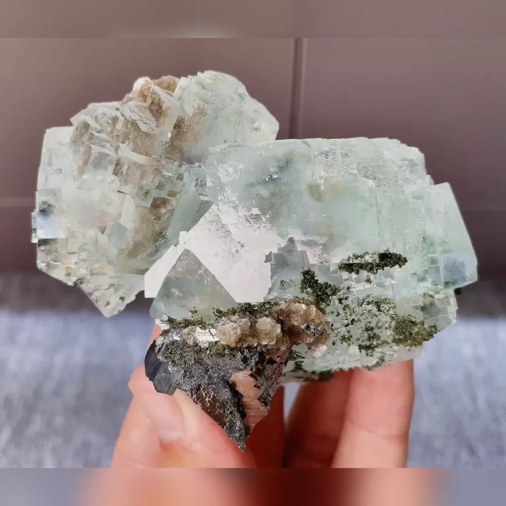 Natural Green Cubic Fluorite and Arsenopyrite Symbiosis comes from Xianghualing,Hunan 90*60*45MM image