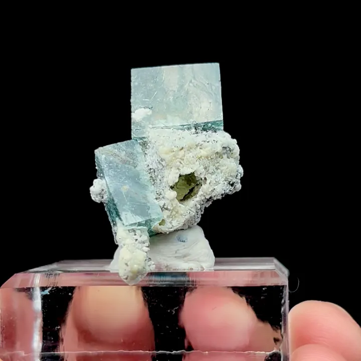Natural Green Cubic Fluorite and Bismuthinite Mineral Specimen,High Quality Specimen,YAO GANG XIAN,HUNAN,CHINA(20*30*15mm) image