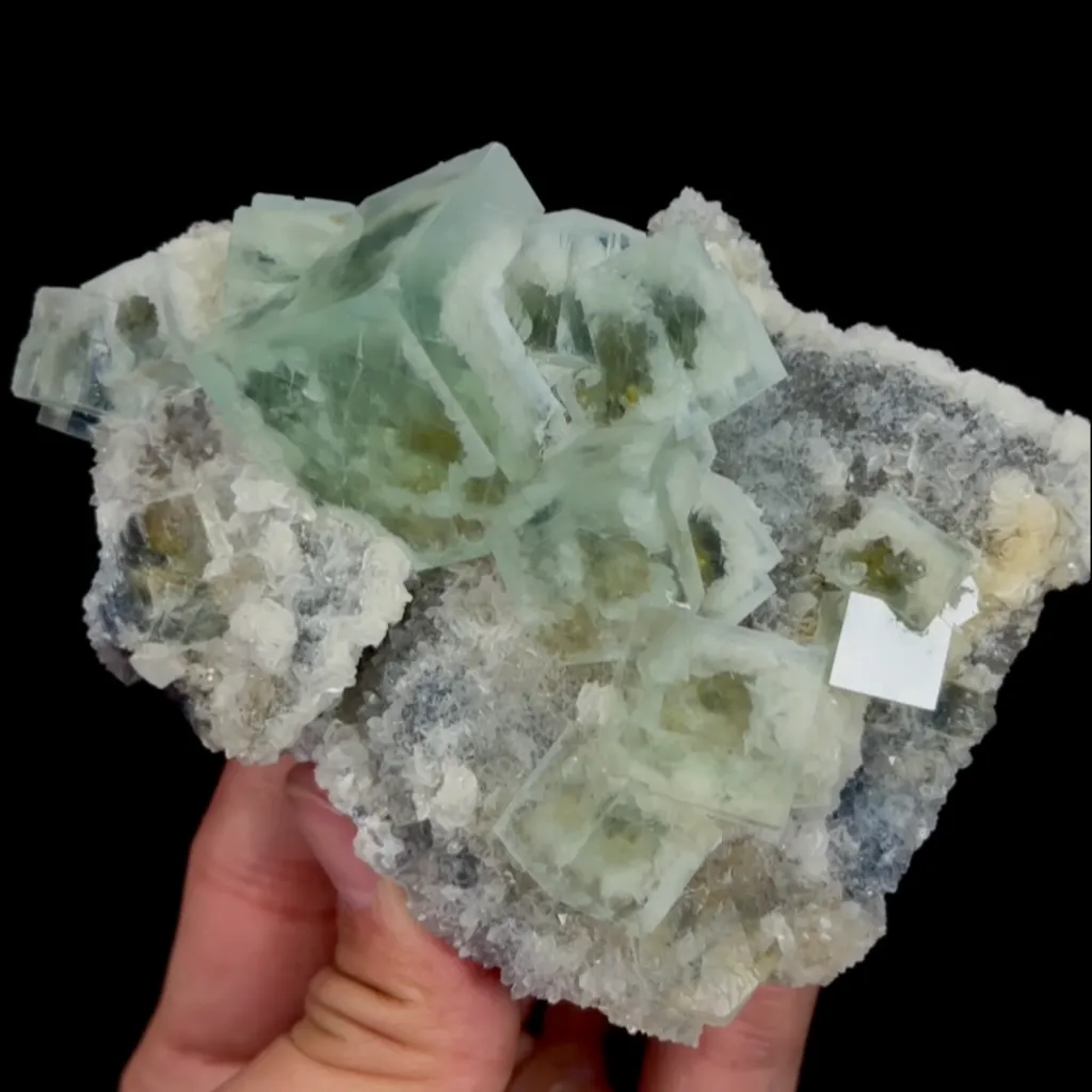 Natural Green Cubic Fluorite and Calcite , Mineral Specimen:Xianghualing,Hunan (110*80*40MM) - image 5