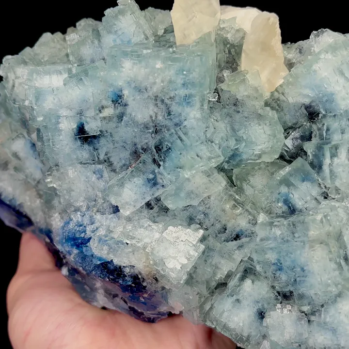 Natural Green Cubic Fluorite and Calcite, Mineral Specimen:Xianghualing,Hunan (200*115*85MM) - image 2