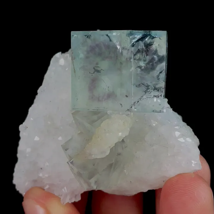 Natural Green Cubic Fluorite and Clear Quartz Cluster, Mineral Specimen:Zhejiang,China (50*45*25MM) image