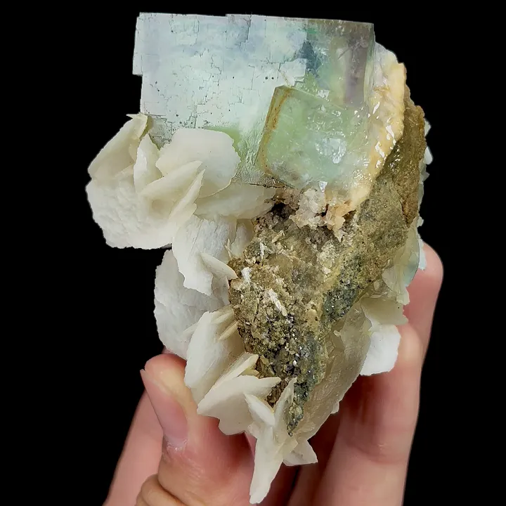 Natural Green Cubic Fluorite and Flaky Calcite, Mineral Specimen:Xianghualing,Hunan (60*75*55MM) - image 4