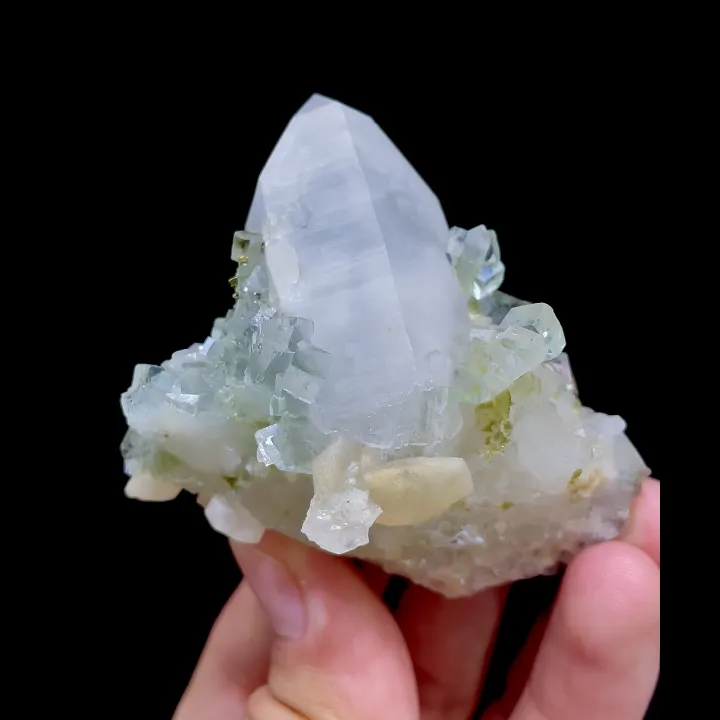 Natural Green Cubic Fluorite and Quartz and Pyrite Symbiosis comes from Yaogangxian,Hunan 60*55*35MM - image 4