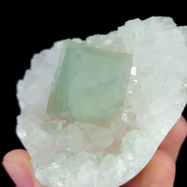 Natural Green Cubic Fluorite and Quartz Cluster, Mineral Specimen: Zhejiang,China (70*65*40MM) - image 4