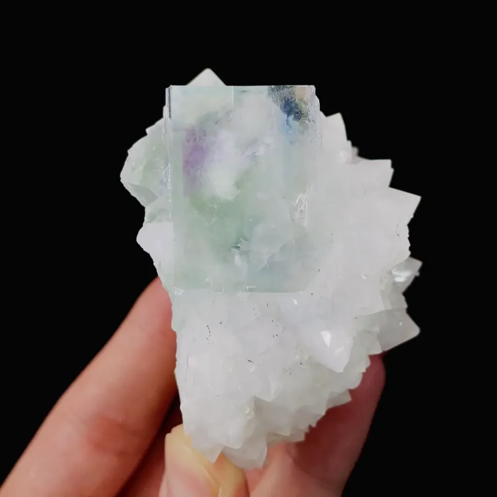Natural Green Cubic Fluorite and Quartz Clusters Symbiosis comes from Zhejiang,China 70*60*45MM image