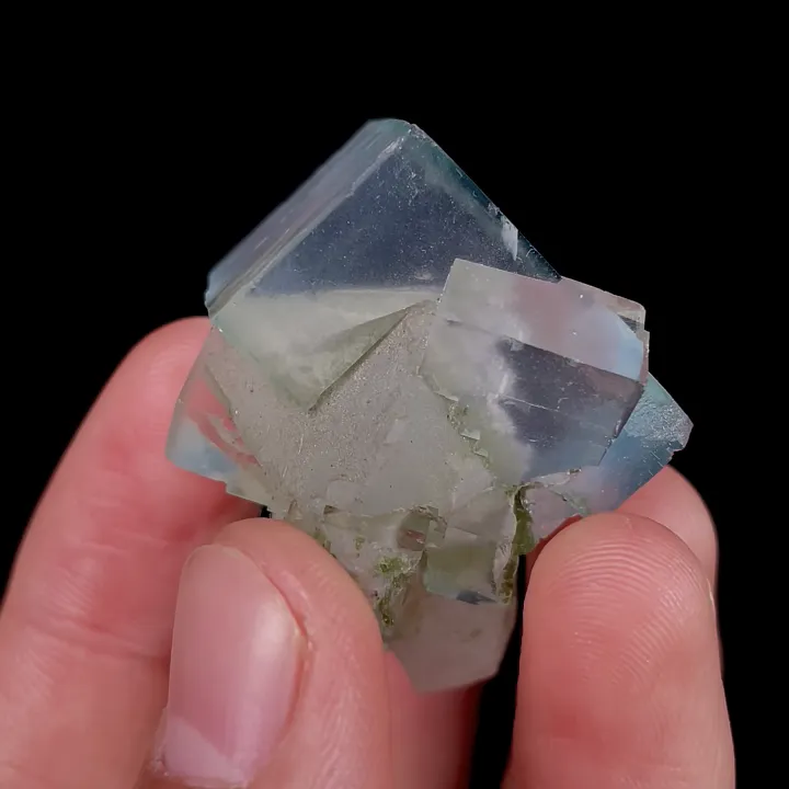 Natural Green Cubic Fluorite and Quartz, Mineral Specimen:Xianghualing,Hunan (25*30*30MM) - image 4