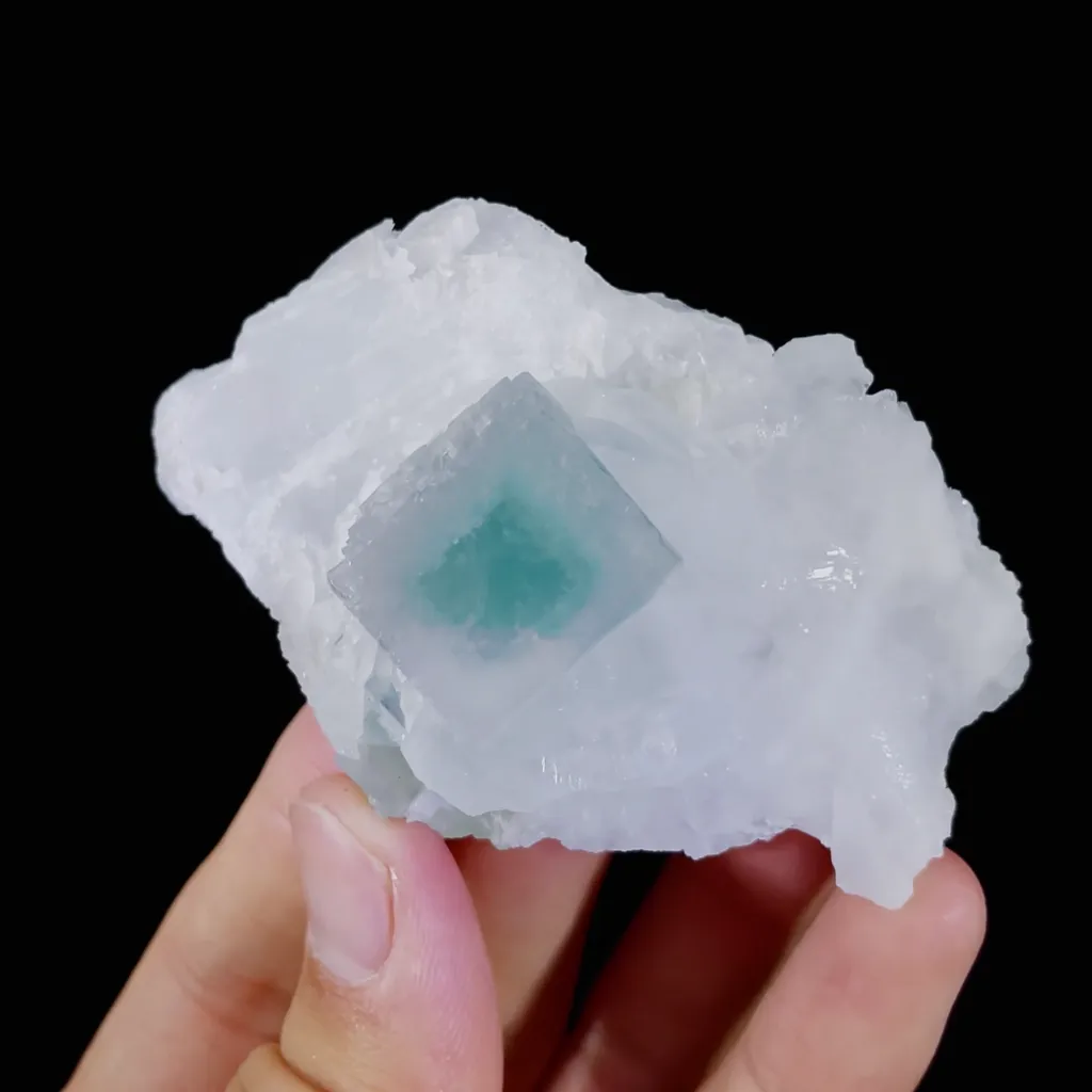 Natural Green Cubic Fluorite and Quartz Symbiosis comes from Xianghualing,Hunan 75*50*25MM - image 3