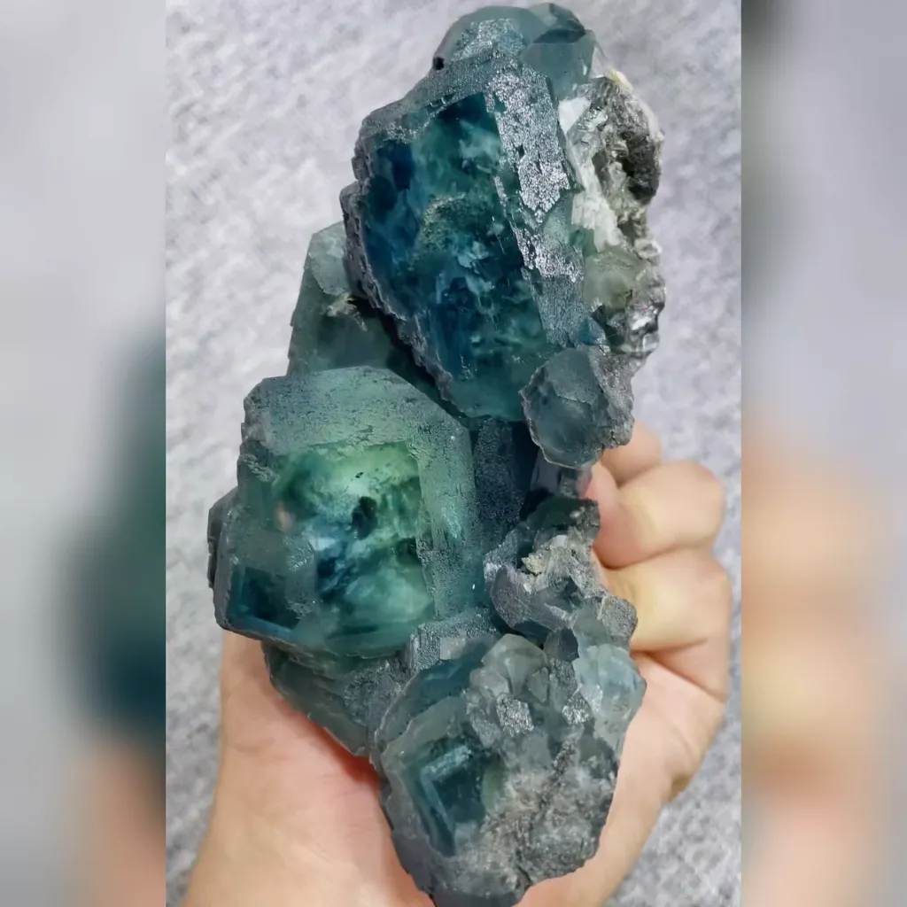 Natural Green Cubic Fluorite comes from Fujian,China 70*150*60MM image