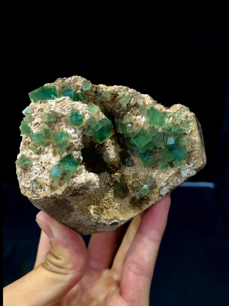 Natural Green Cubic Fluorite comes from Huangshaping,Chenzhou 90*75*60MM - image 6