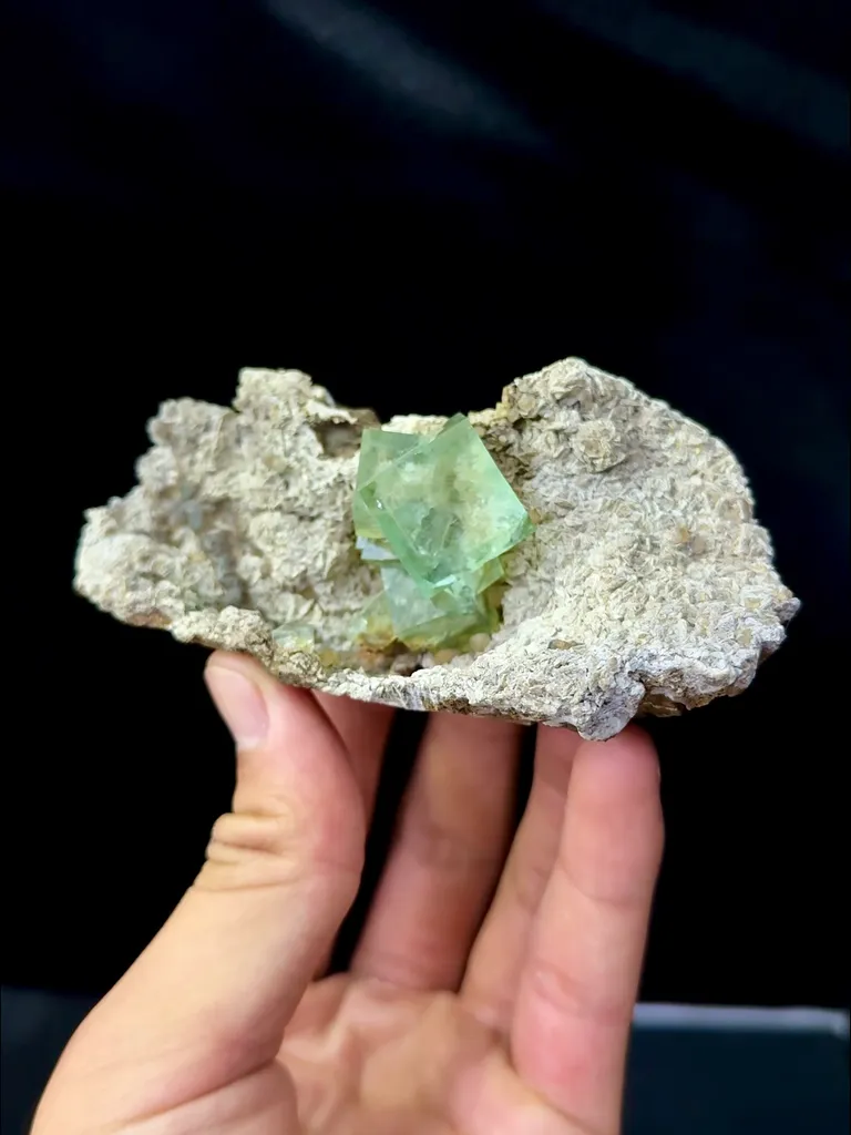 Natural Green Cubic Fluorite comes from Xianghualing, Hunan 100*45*30MM image