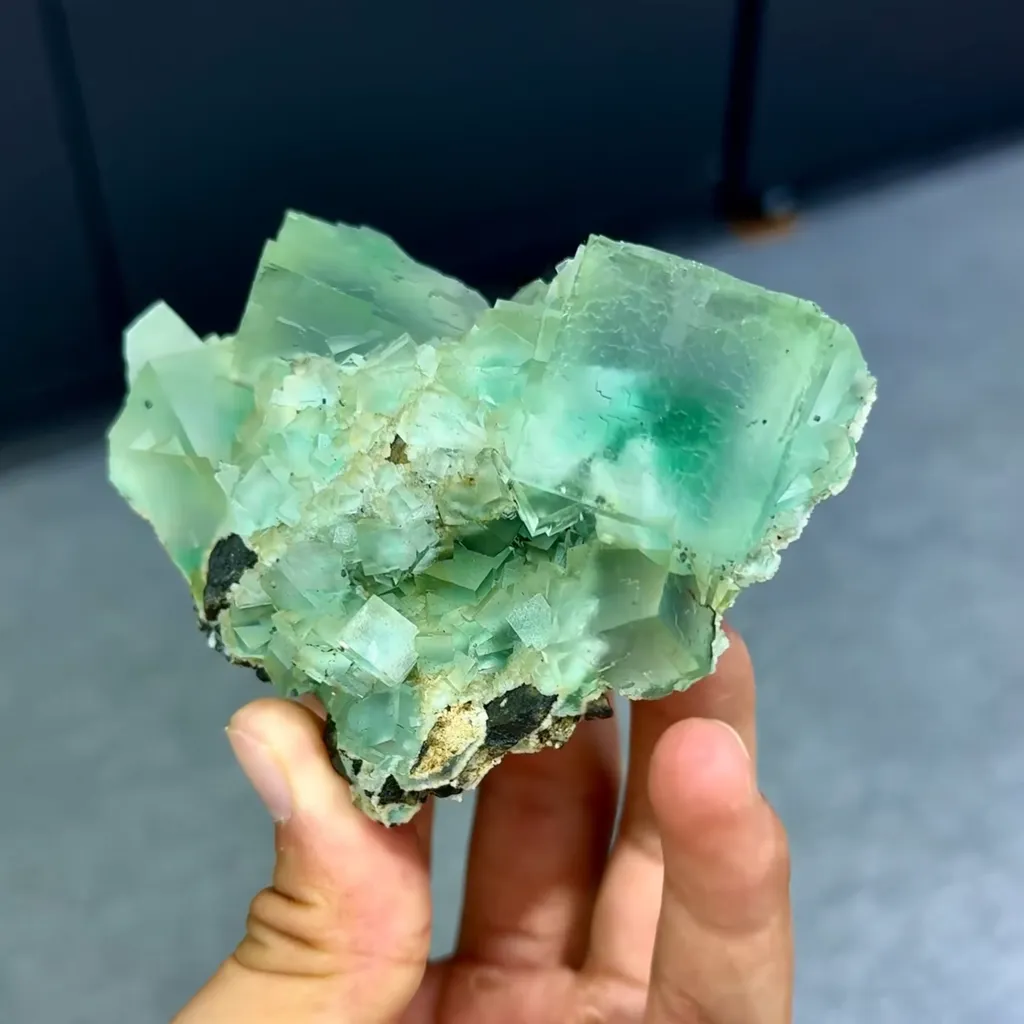 Natural Green Cubic Fluorite comes from Xianghualing,China 95*75*40MM - image 2
