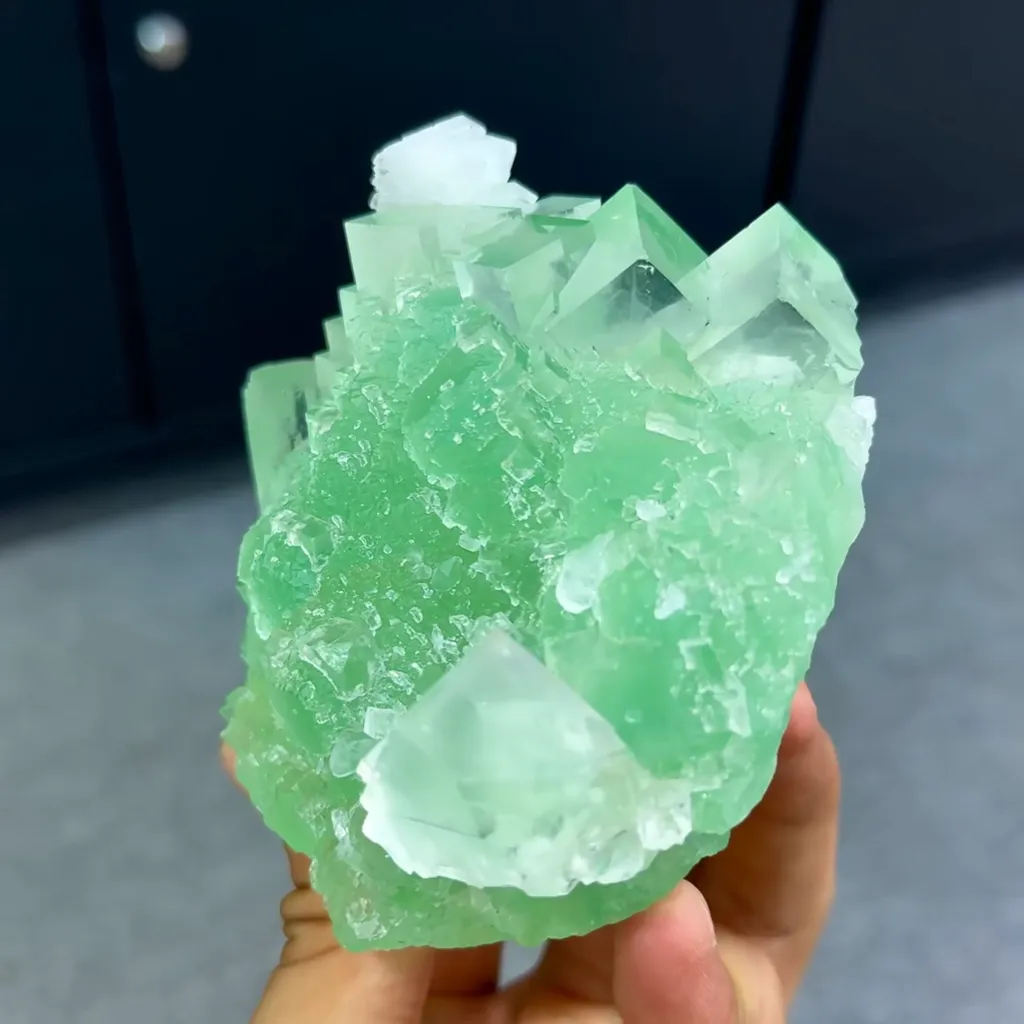 Natural Green Cubic Fluorite comes from Xianghualing,Hunan 105*99*60MM - image 2