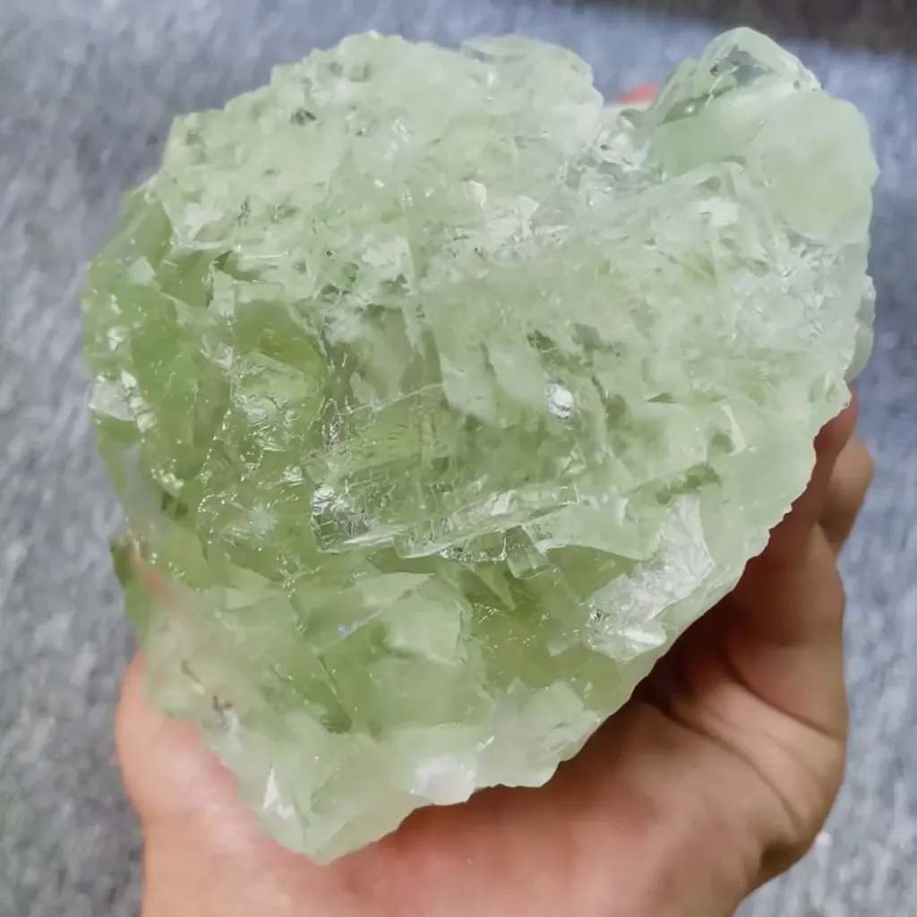 Natural Green Cubic Fluorite comes from Xianghualing,Hunan 110*110*65MM - image 2