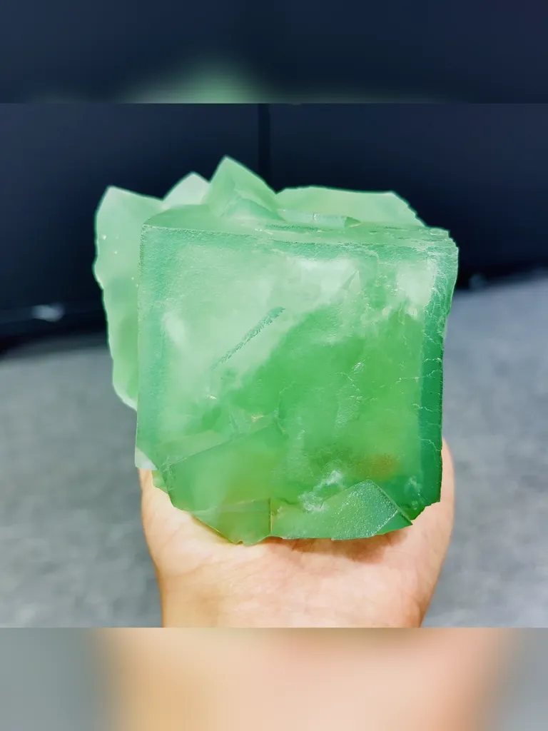 Natural Green Cubic Fluorite comes from Xianghualing,Hunan 110*80*110MM image