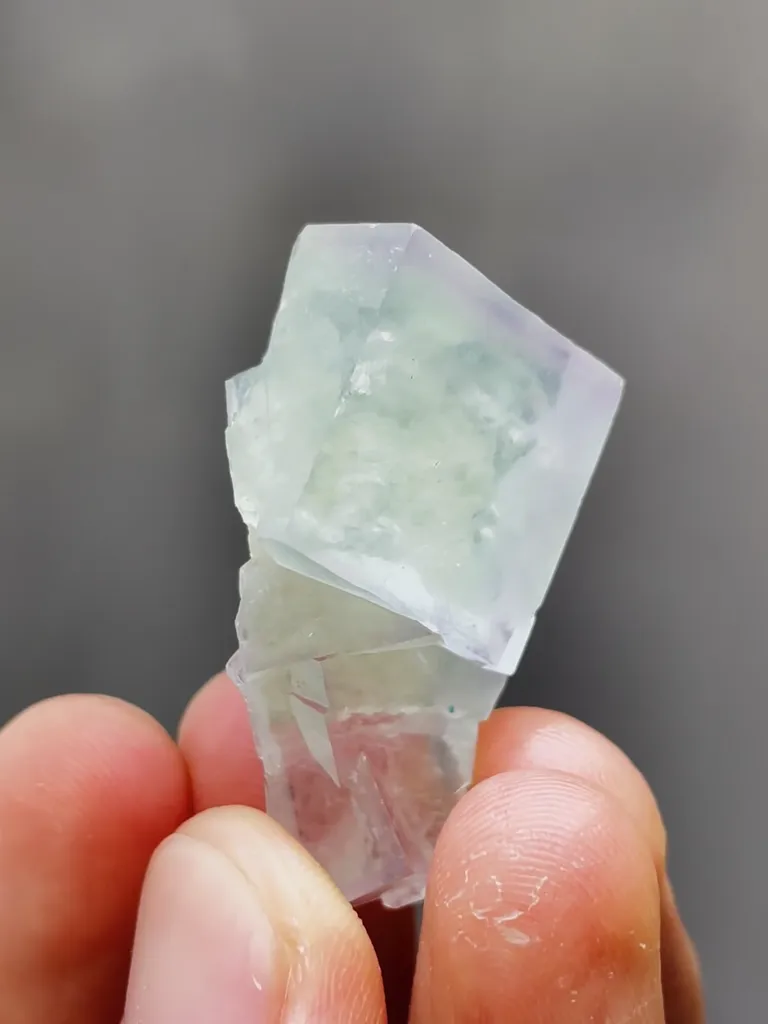Natural Green Cubic Fluorite comes from Xianghualing,Hunan 20*15*30MM - image 2