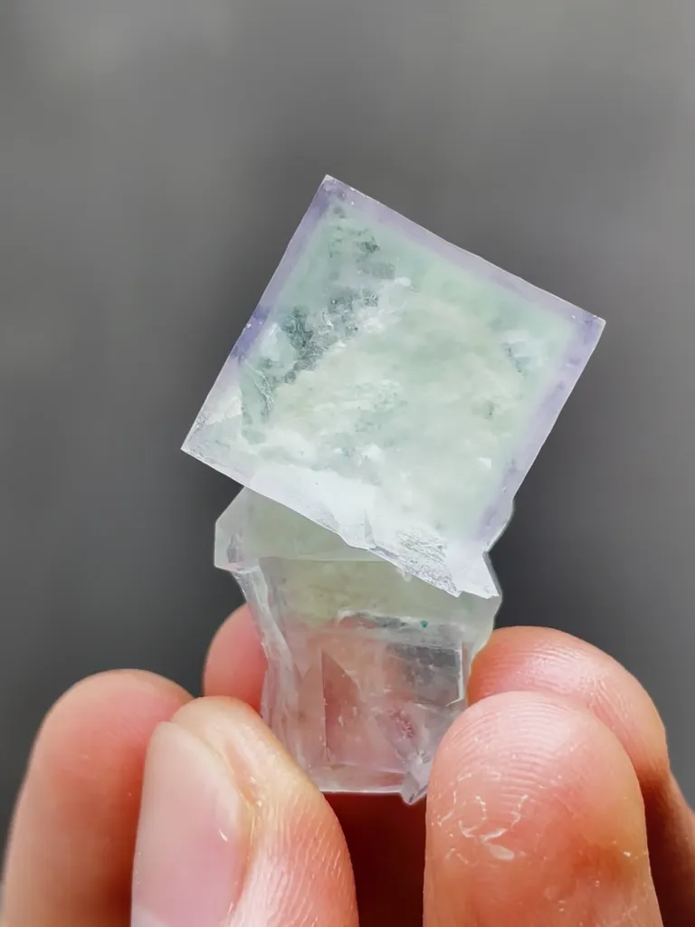 Natural Green Cubic Fluorite comes from Xianghualing,Hunan 20*15*30MM - image 4