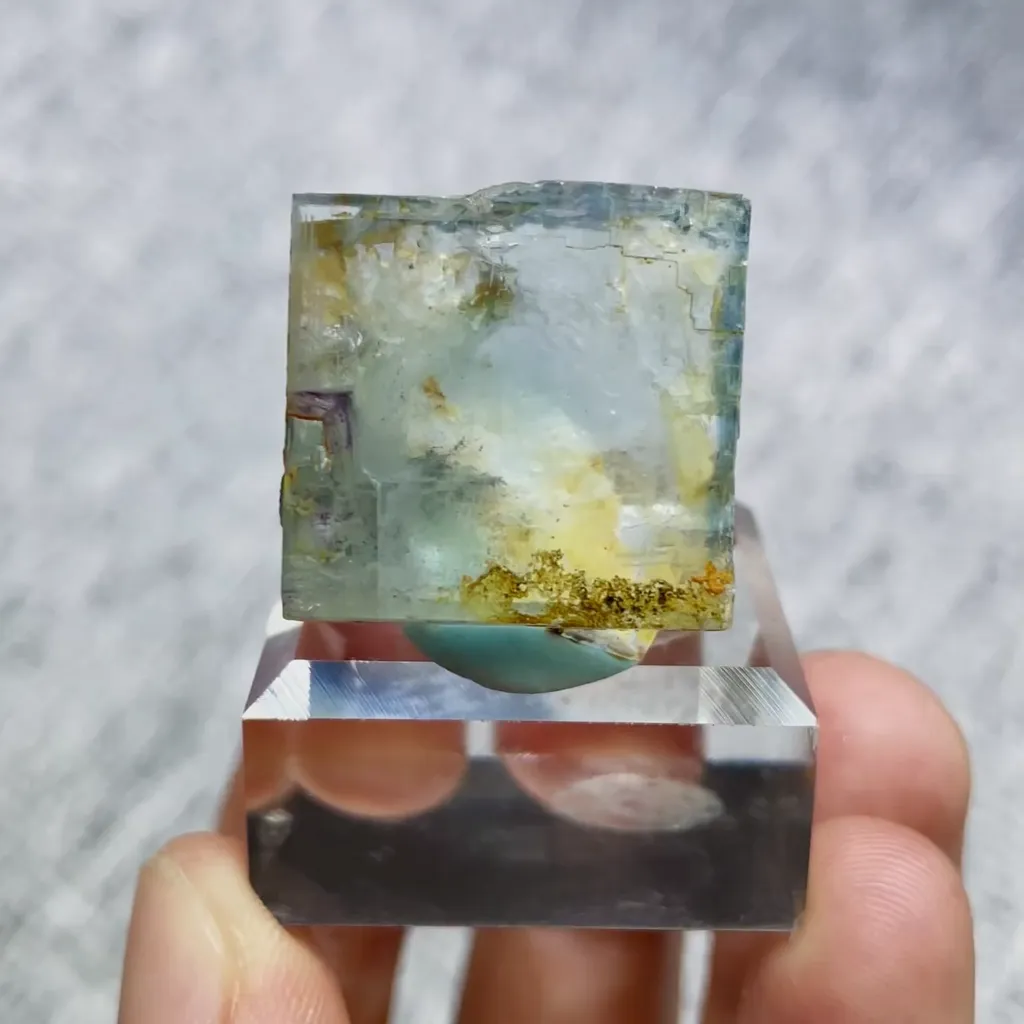 Natural Green Cubic Fluorite comes from Xianghualing,Hunan 20*20*15MM image