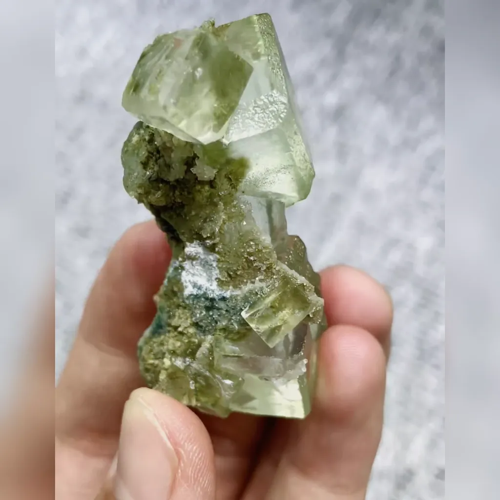 Natural Green Cubic Fluorite comes from Xianghualing,Hunan 30*55*25MM - image 2