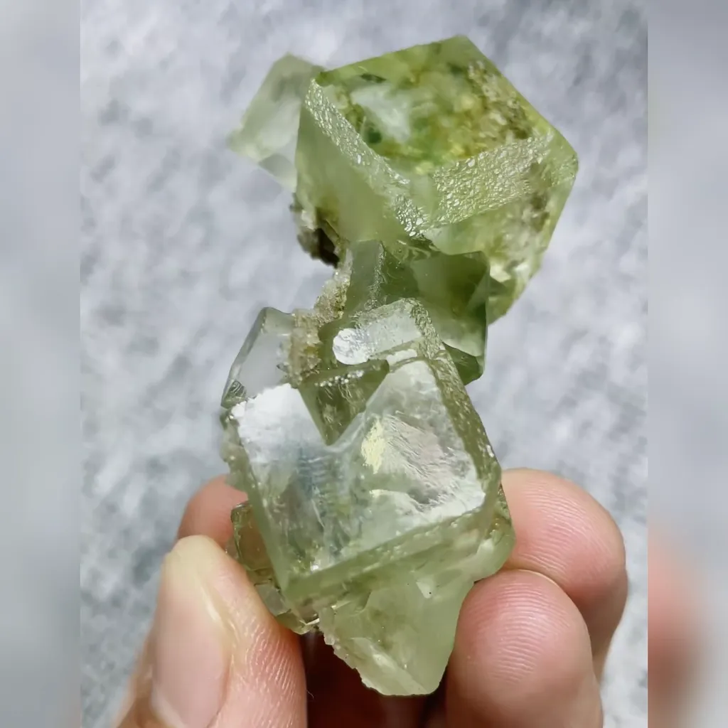 Natural Green Cubic Fluorite comes from Xianghualing,Hunan 30*55*25MM image