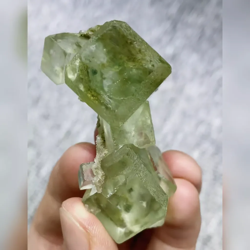 Natural Green Cubic Fluorite comes from Xianghualing,Hunan 30*55*25MM - image 4