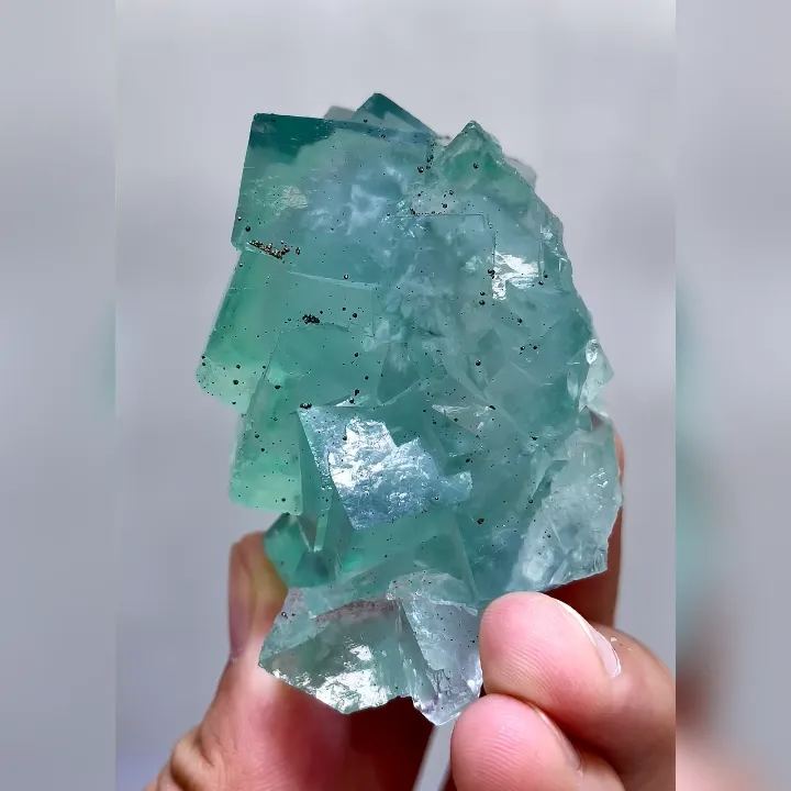 Natural Green Cubic Fluorite comes from Xianghualing,Hunan 40*55*40MM image