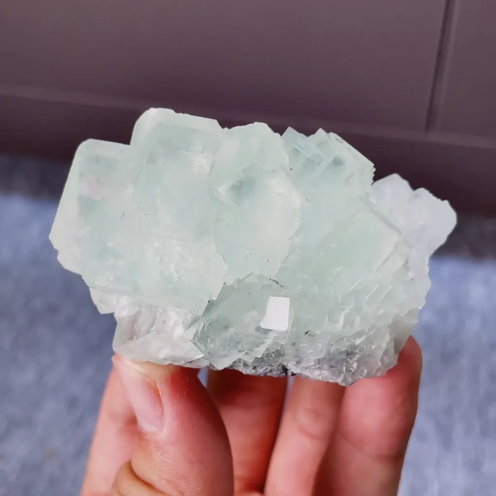 Natural Green Cubic Fluorite comes from Xianghualing,Hunan 65*40*35MM - image 4