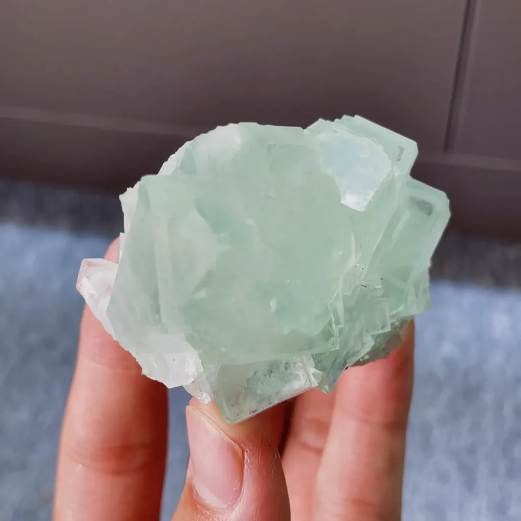 Natural Green Cubic Fluorite comes from Xianghualing,Hunan 65*40*35MM - image 3