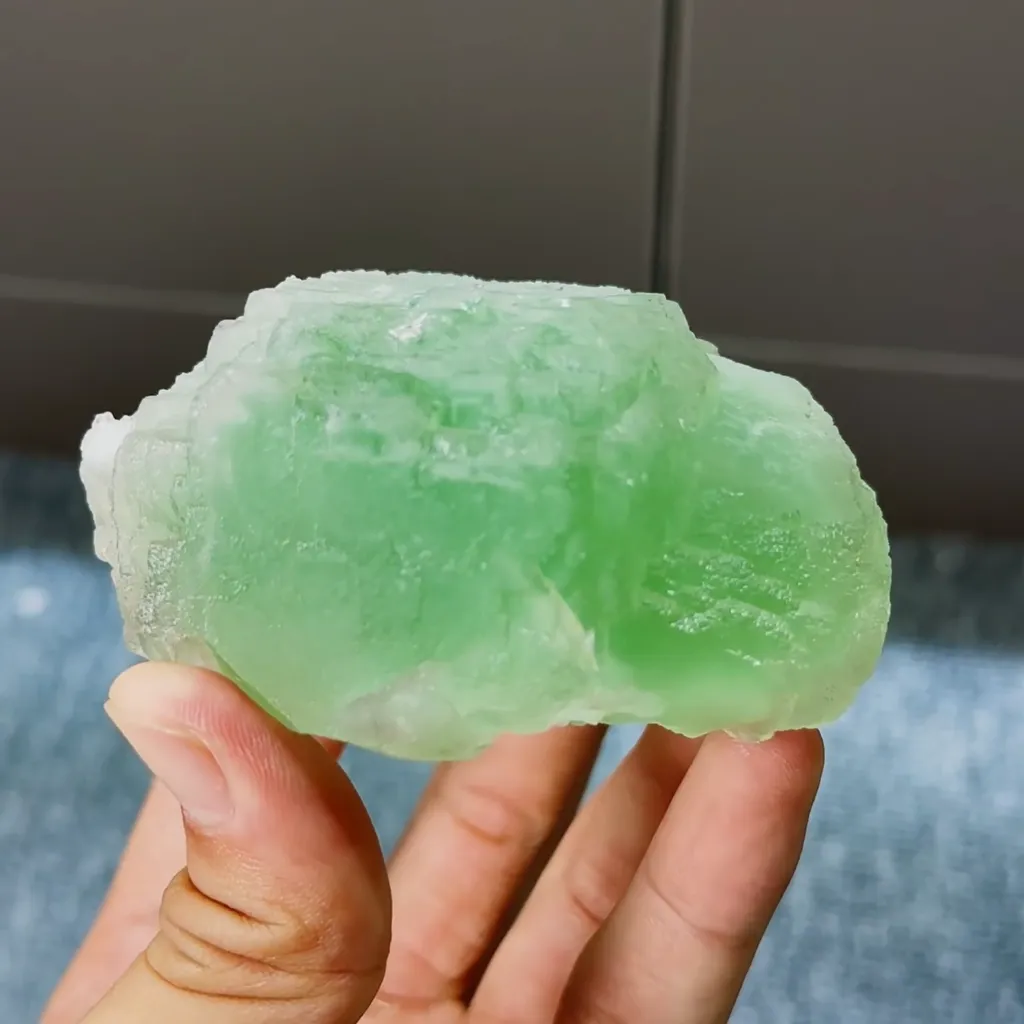 Natural Green Cubic Fluorite comes from Xianghualing,Hunan 80*60*40MM - image 2