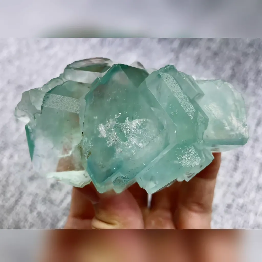 Natural Green Cubic Fluorite comes from Xianghualing,Hunan 85*50*45MM - image 5