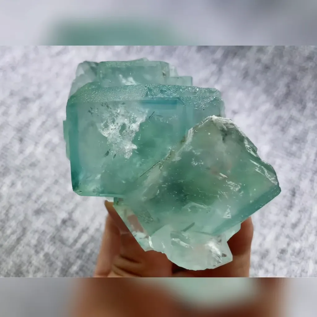 Natural Green Cubic Fluorite comes from Xianghualing,Hunan 85*50*45MM - image 3