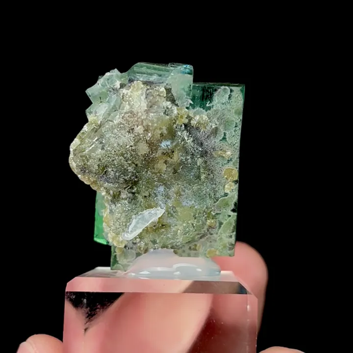Natural Green Cubic Fluorite, Mineral Specimen: Inner Mongolia,China (25*15*30MM) - image 3