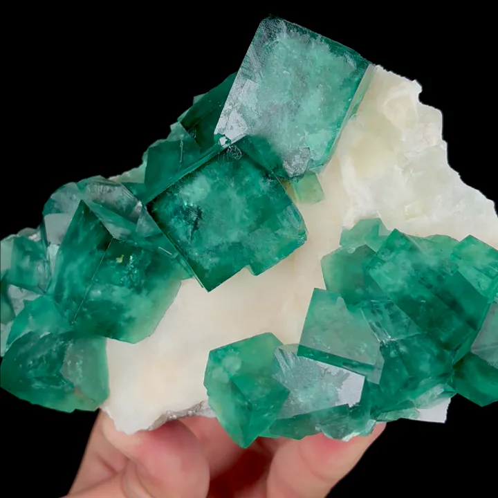 Natural Green Cubic Fluorite, Mineral Specimen: Madagascar (160*100*55MM) - image 3
