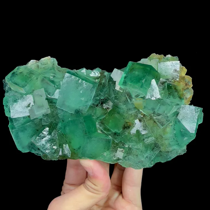 Natural Green Cubic Fluorite, Mineral Specimen: Xianghualing,Hunan (170*95*35MM) image