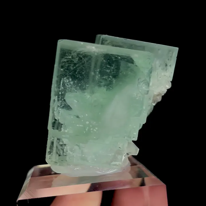 Natural Green Cubic Fluorite, Mineral Specimen:Fujian,China (45*35*40MM) - image 3