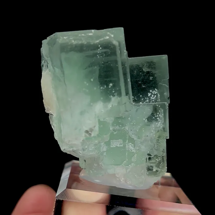 Natural Green Cubic Fluorite, Mineral Specimen:Fujian,China (45*35*40MM) image